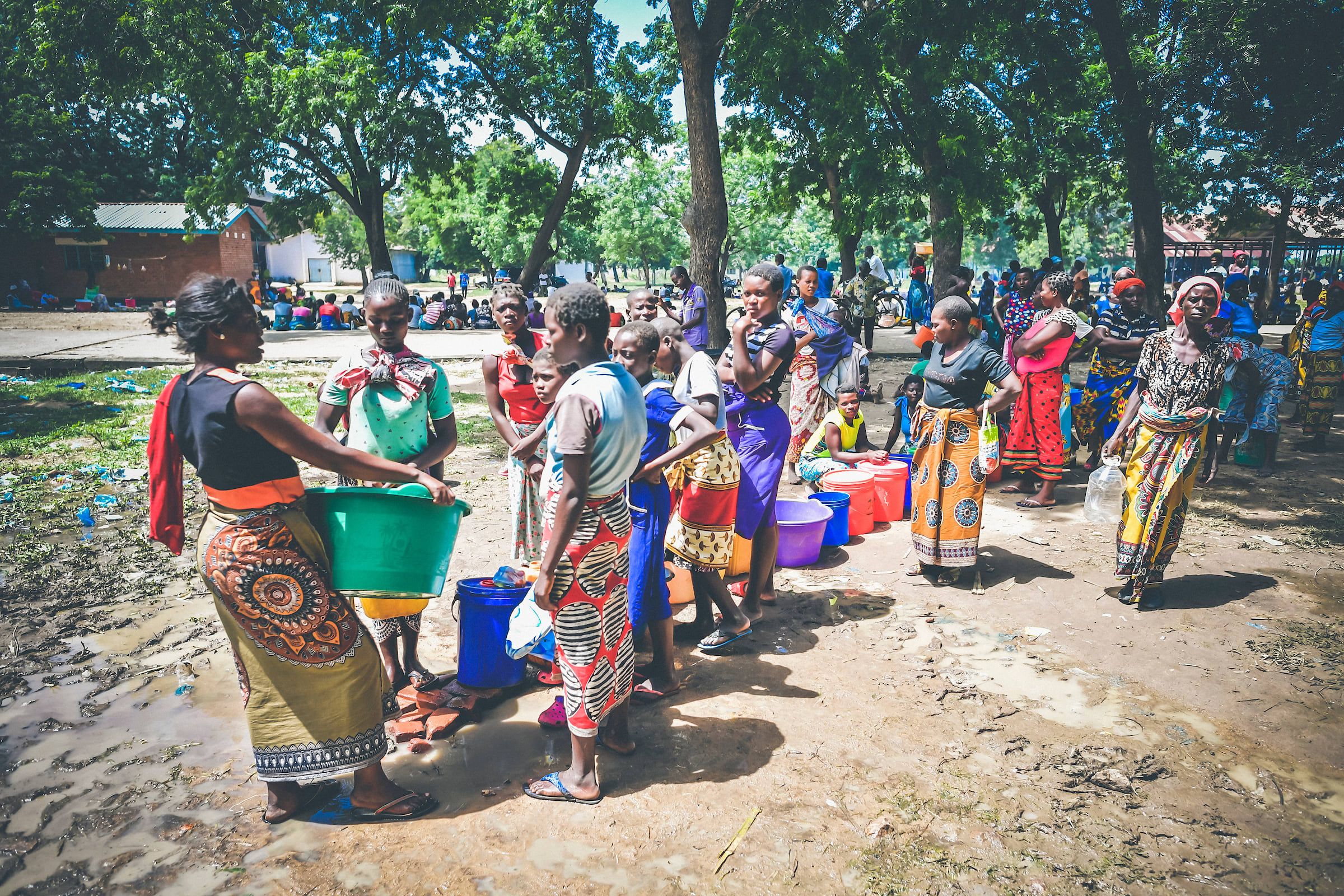 People collecting water